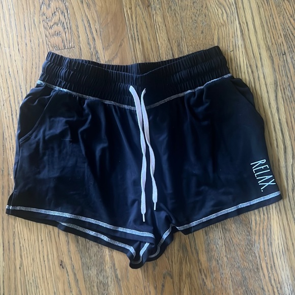 Rae Dunn pajama shorts - Picture 1 of 6